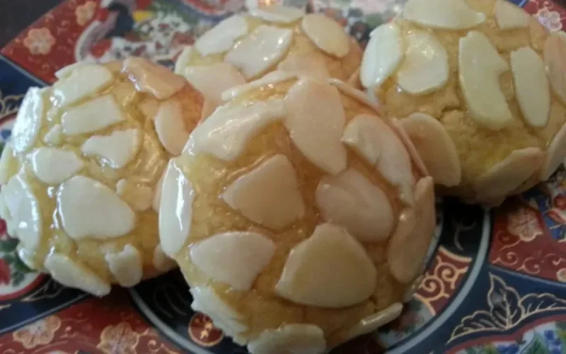 Ghribas aux amandes effilées