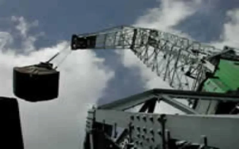 Un Marocain grièvement blessé après être tombé d'une grue à Las Palmas