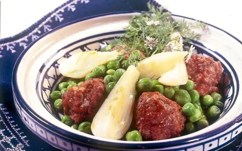 Boulettes de boeuf aux petits pois et fenouil