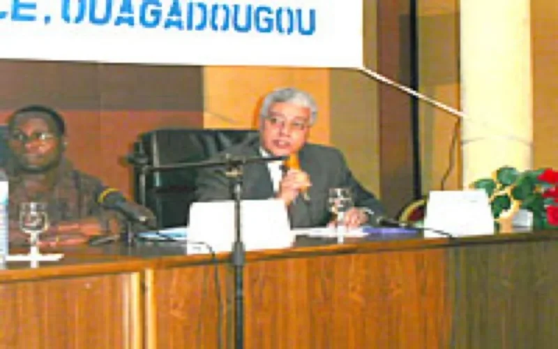 Un professeur marocain décoré de l'ordre national du Québec