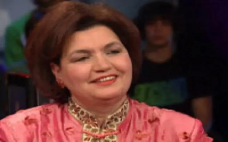 Fatima Houda Pepin reçoit la légion d'honneur française