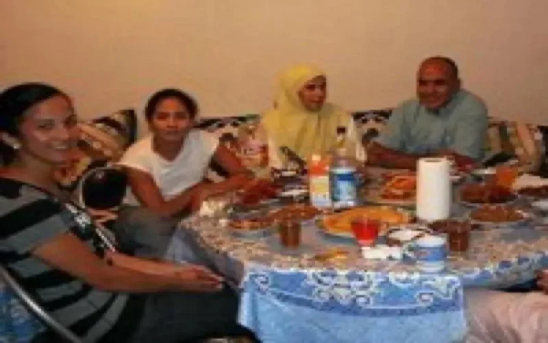 Harira, sucreries et prières jusqu'au bout de la nuit 