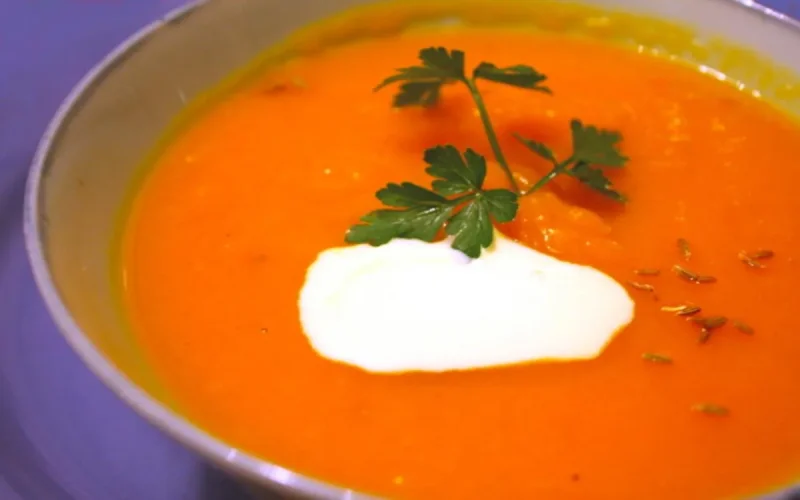 Soupe de potiron aux tomates 
