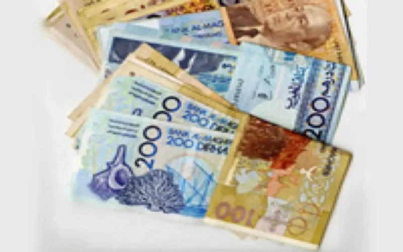 Monnaies : comment s'est comporté le dirham
