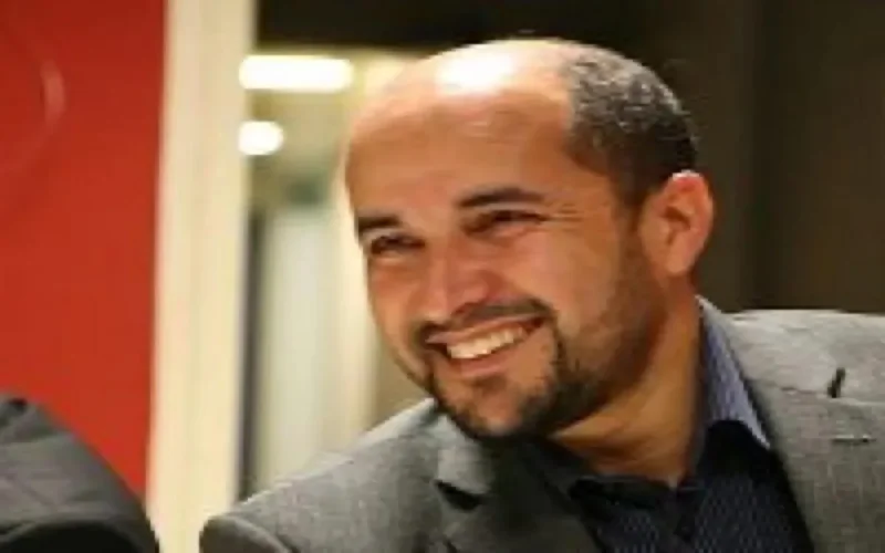 Dans la banlieue d'Amsterdam, un maire marocain se bat pour l'homosexualité