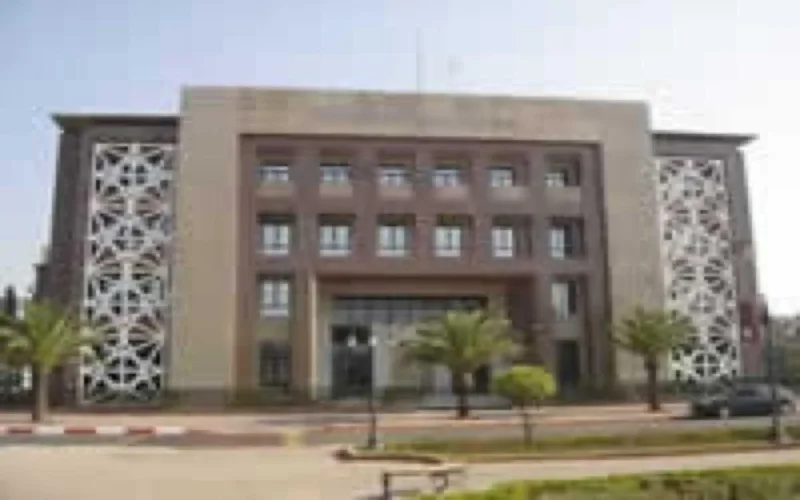 Bank Al Maghrib prévoit 5,3 % de croissance en 2009 au Maroc