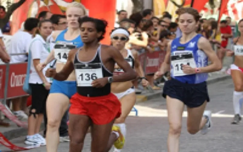 Saliha Khaldoun deuxième au semi-marathon de Santa Cruz