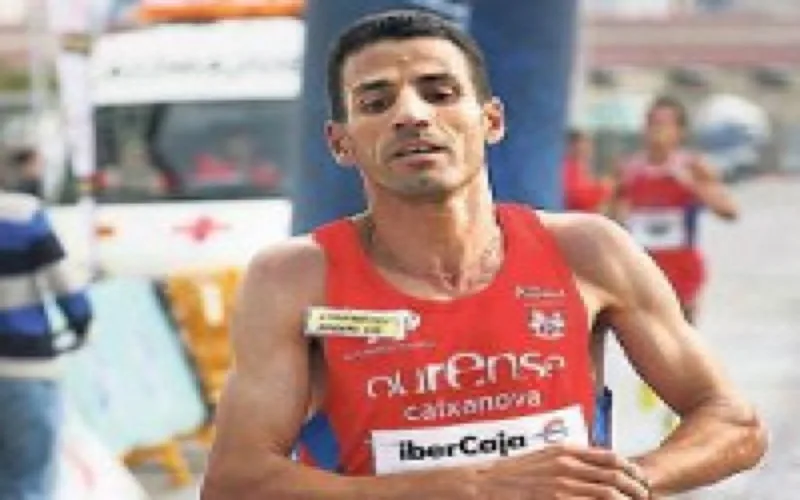 Hassan Leikhili remporte le semi-marathon de Vigo