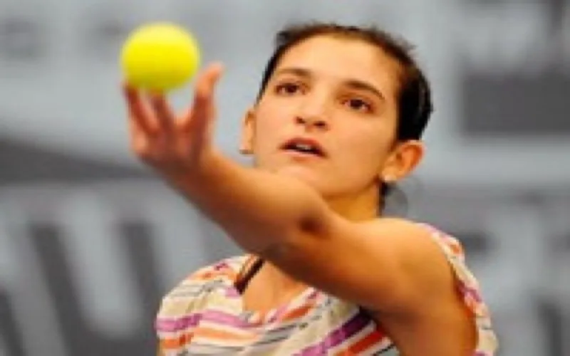 Sarah Moundir championne suisse de tennis