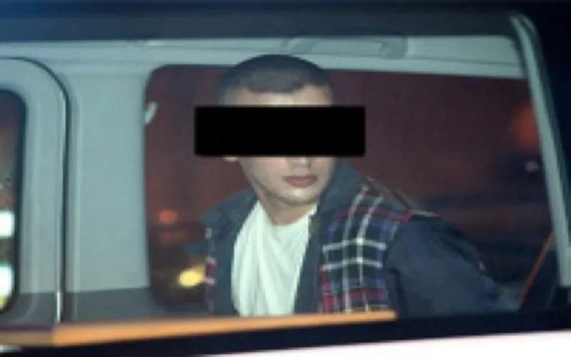 Mustafa Aazani devant la Cour d'Assises