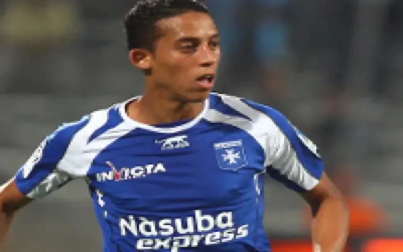 Kamel Chafni en Angleterre ?