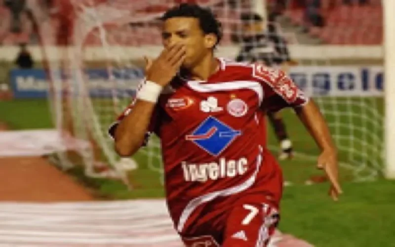 Faouzi Abdelghani rejoint le Portugal