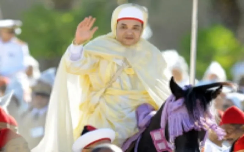 Grâce Royale au profit de 980 personnes pour la fête du trône