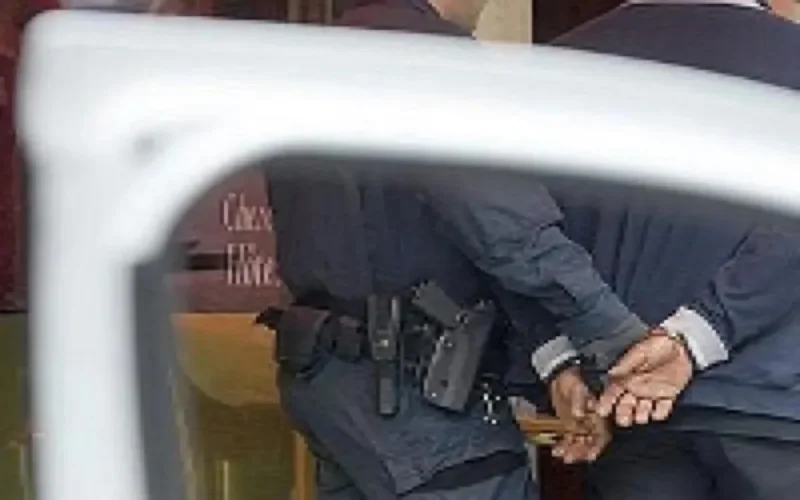 Deux journalistes marocains arrêtés par la police algérienne