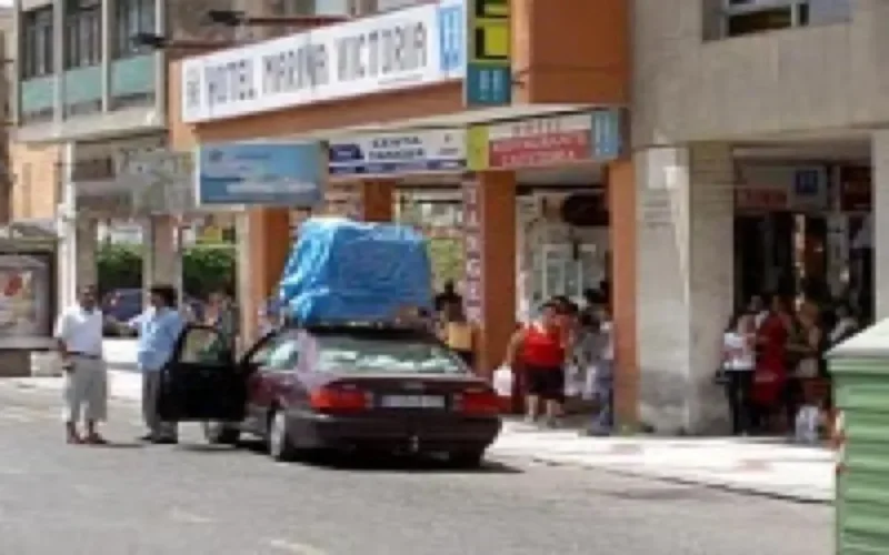 Opération Transit 2002 : modernisation de l'infrastructure d'accueil des M.R.E.