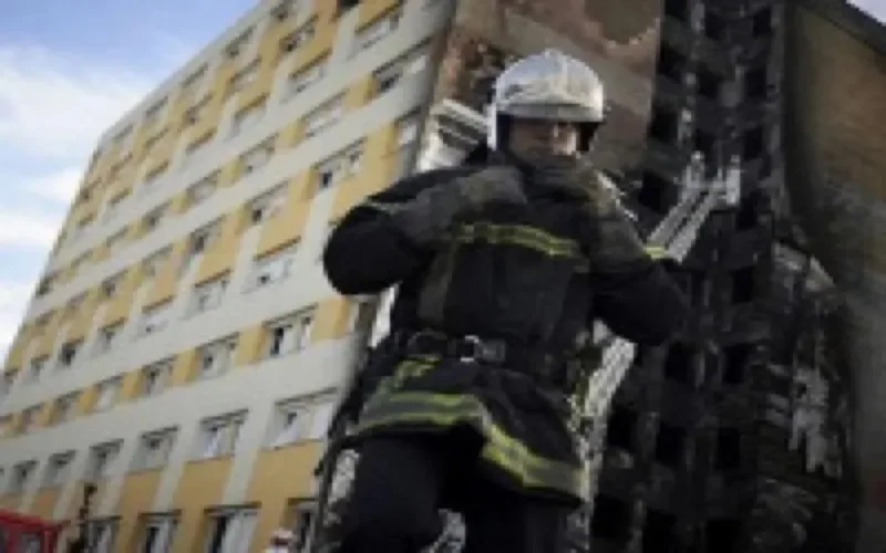 Incendie d'un foyer d'immigrés à Dijon : un mort et trois blessés marocains