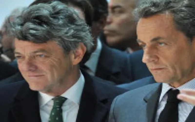 Sarkozy et Borloo déjeunent ensemble à Marrakech