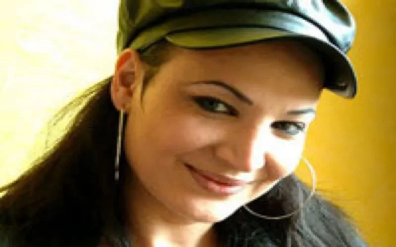 Noor monte sur scène avec son premier one (wo)man show