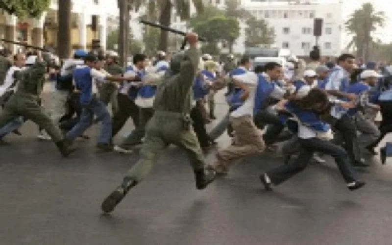 Un sit-in de 9000 diplômés chômeurs violement réprimé