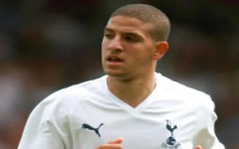 Le PSG propose 11 millions d'euros pour Adel Taarabt