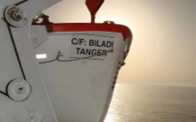 Sète : deux employés du ferry Le Biladi se jettent à l'eau, un mort