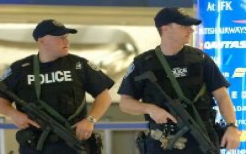 Insolite : Un diplomate marocain enlève son pantalon à l'aéroport de New York