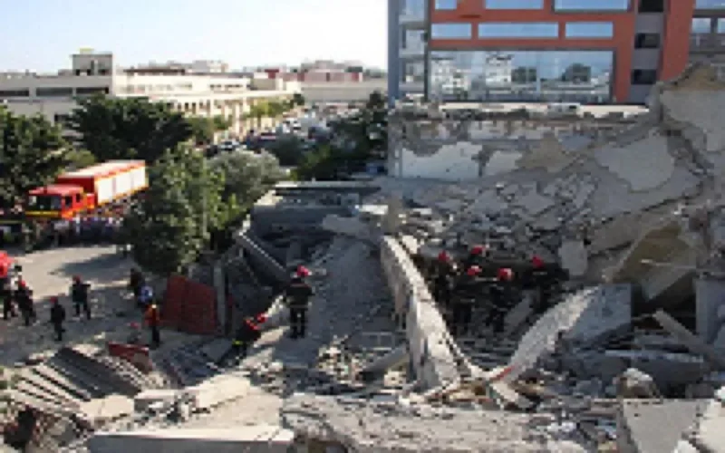 Effondrement d'une usine à Casablanca, 1 mort et 22 blessés