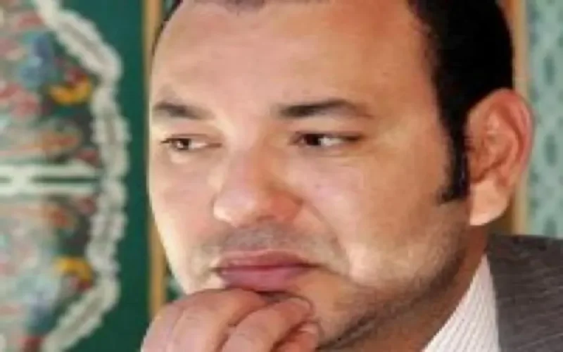 Le Roi Mohammed VI en France pendant la campagne électorale