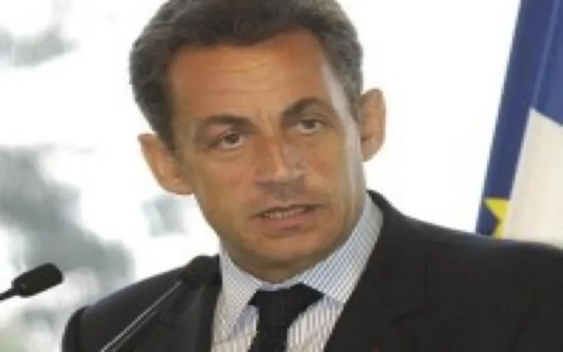 Alhoceima : Nicolas Sarkozy sur les lieux du séisme