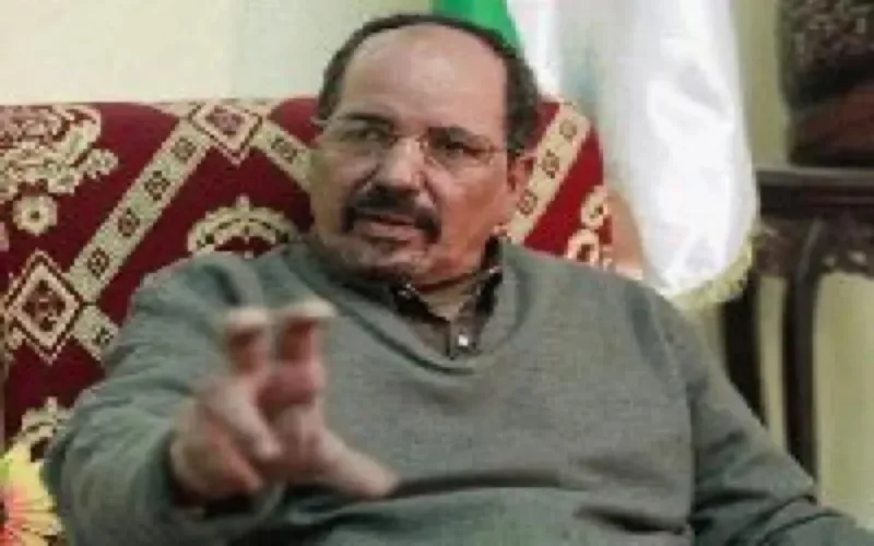 Mohamed Abdelaziz réélu à la tête du Polisario 
