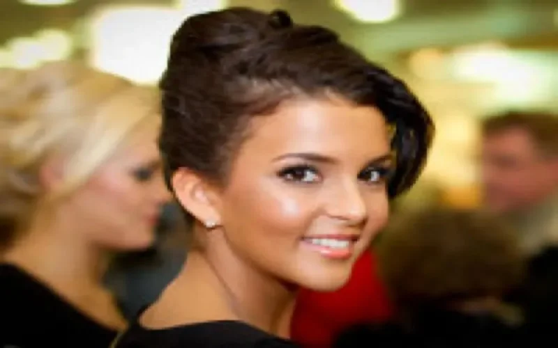 Miss Finlande 2012 Sara Chafak