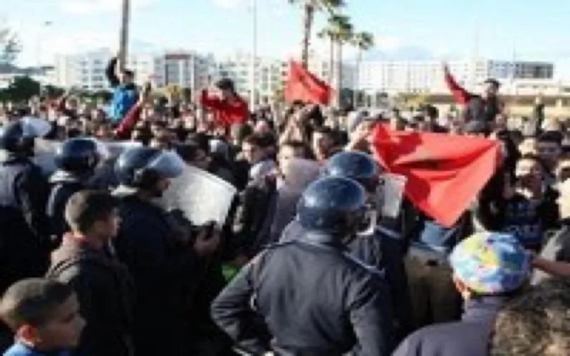 Six mille personnes manifestent chaque jour au Maroc 