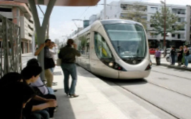 Le tramway heurte deux femmes à Salé
