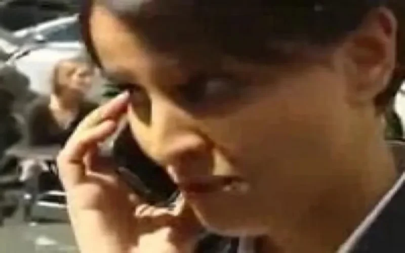 Najat Belkacem apprend de François Hollande qu'elle est ministre