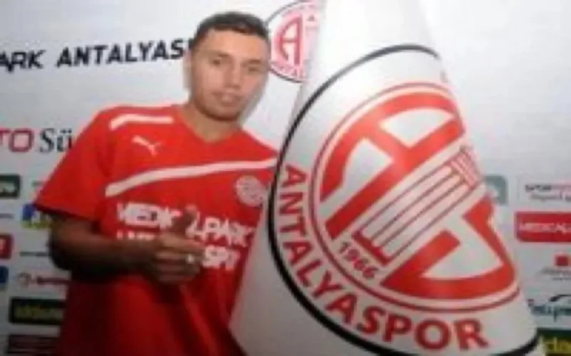 Ismail Aissati en Turquie