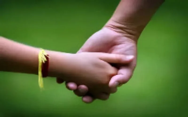 Malak, fillette marocaine adoptée sans autorisation en Espagne, rendue à ses parents