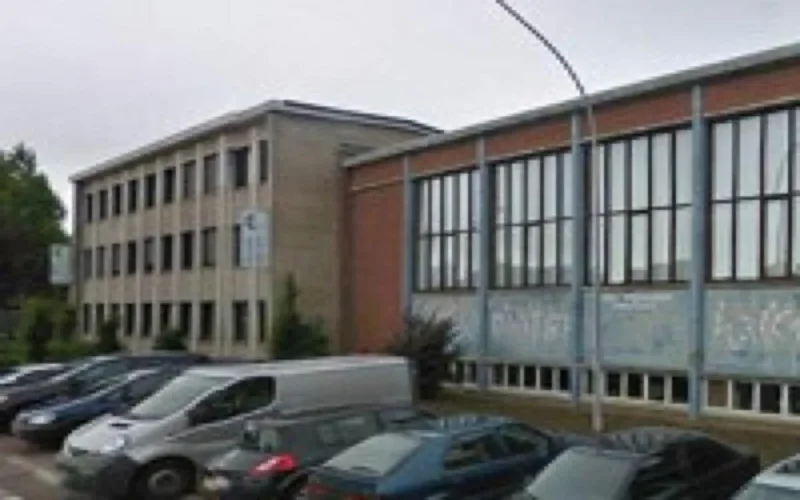 Une enseignante enceinte agressée par un élève marocain en Belgique