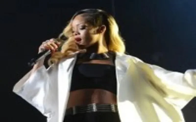 Mawazine 2013 : Rihanna attire plus de 150.000 personnes à Rabat