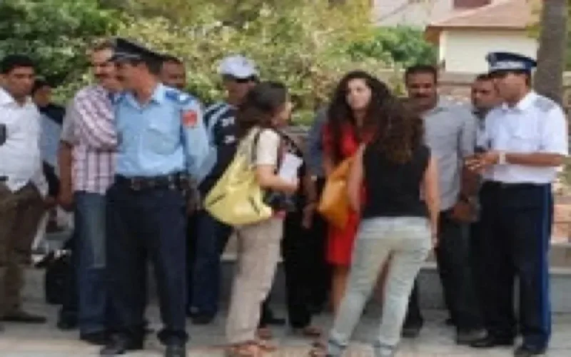 "Massayminch", revendique le droit de manger en plein public pendant Ramadan