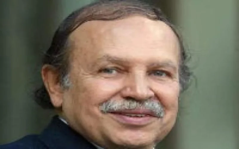 Les Marocains expulsés d'Algérie poursuivent en justice Bouteflika en Espagne