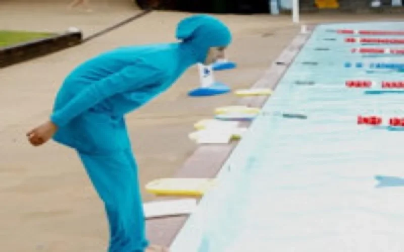 Allemagne : une élève marocaine contrainte de porter un burkini pour les cours de natation
