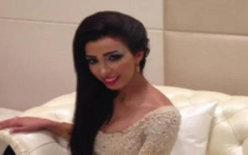 500.000 dollars pour un quart d'heure avec Dounia Batma