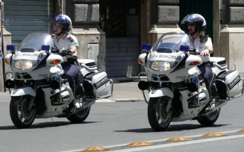 Un Marocain de 15 ans arrêté pour le viol de deux femmes en Italie