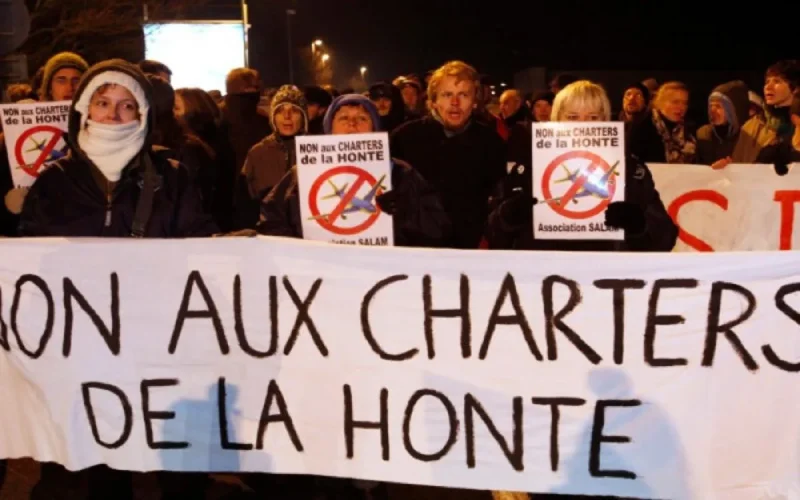 Une lycéenne marocaine qui assistait sa mère malade au Maroc est sommée de quitter la France