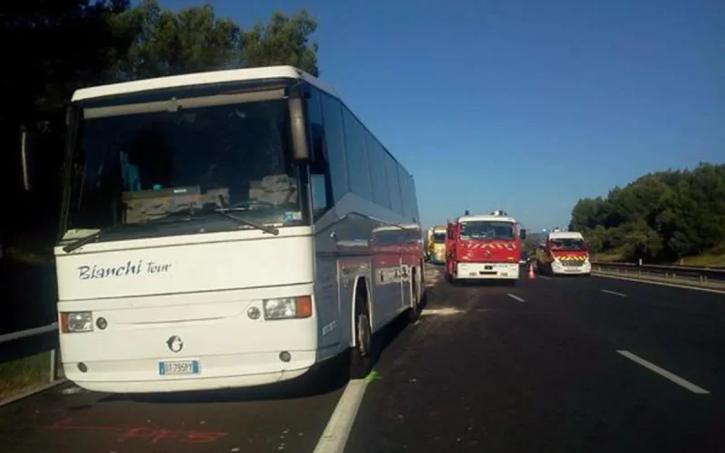 Accident d'un bus marocain en France, une vingtaine de blessés