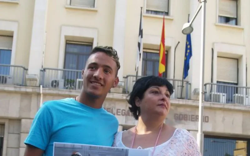 Les "parents adoptifs" de Noussair font plier l'administration espagnole