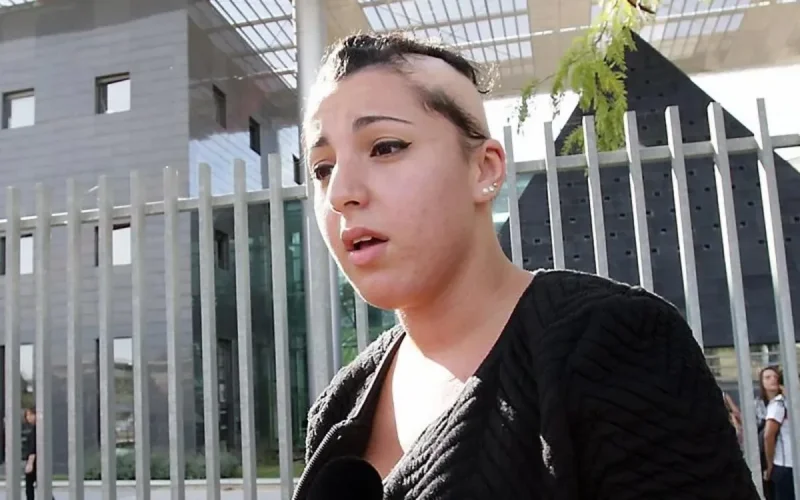 Myriam, élève malade, interdite de lycée avec sa casquette (Màj)