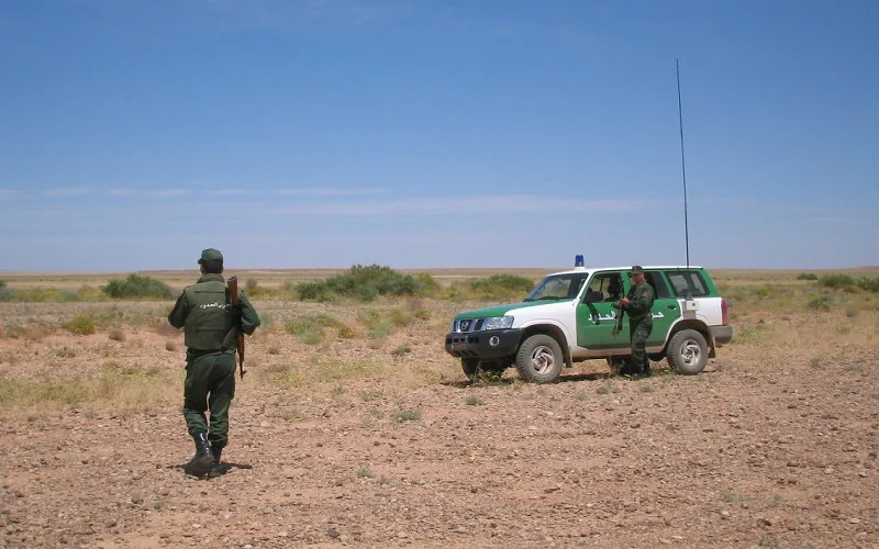 L'Algérie surveillera par caméra ses frontières avec le Maroc