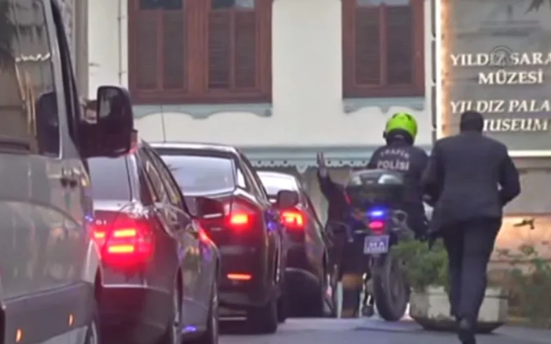 Vidéo : Le Roi Mohammed VI rend visite à Erdogan