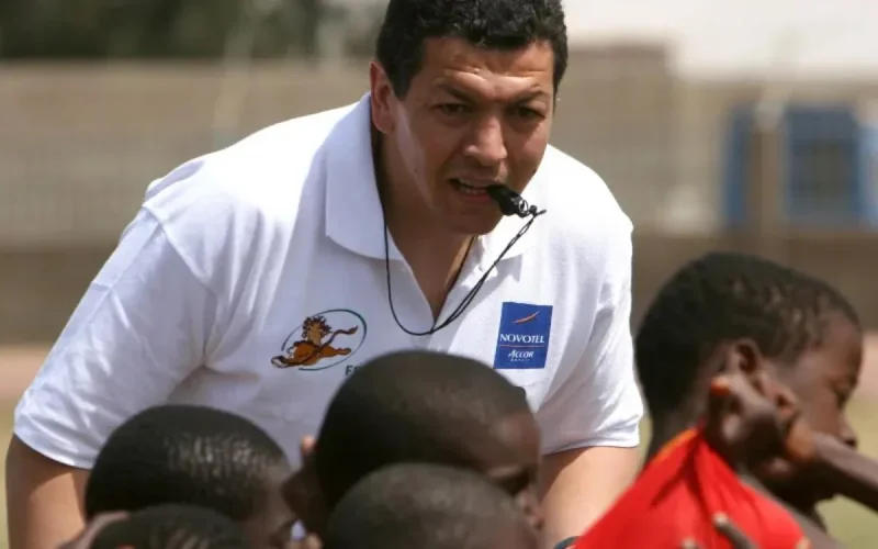 Charlie Hebdo : Abdelatif Benazzi « blessé dans mon âme »